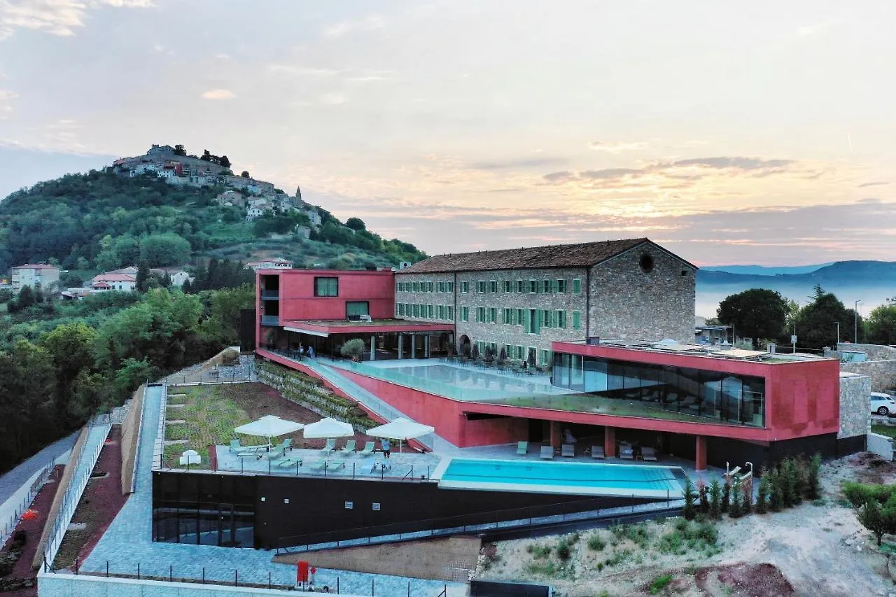 Winery & Design Hotel Roxanich Motovun