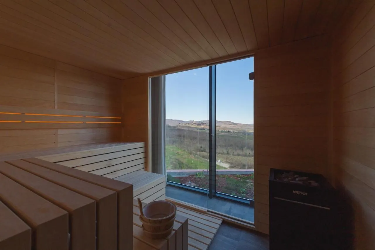 Winery & Design Hotel Roxanich Motovun