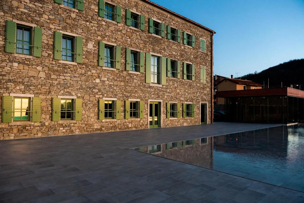 Winery & Design Hotel Roxanich Motovun