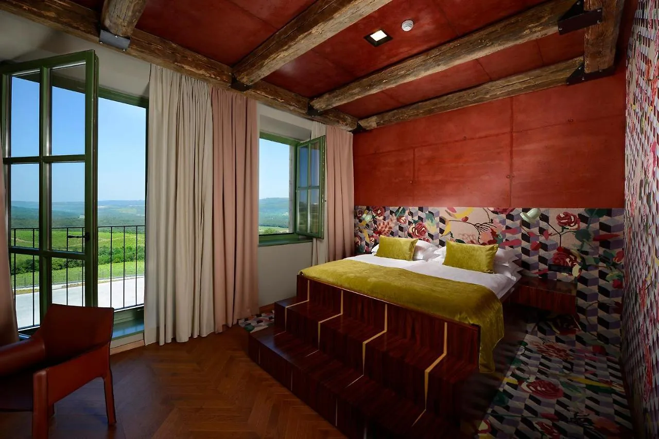 Winery & Design Hotel Roxanich Motovun