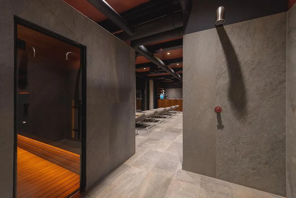 Winery & Design Hotel Roxanich Motovun