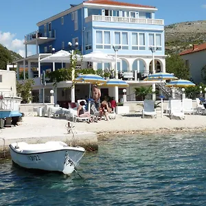 https://villa-mediterana.splithotels.org